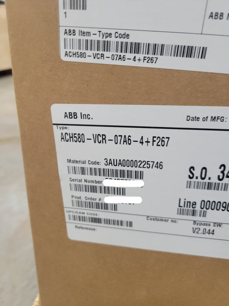 Abb Ach580-Vcr-07A6-4 + F267 Adjustable Frequency Ac Drive