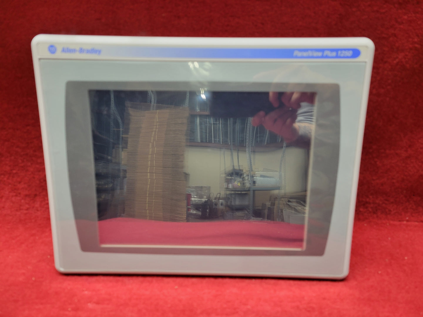 Allen-Bradley 2711P-T12C4A9