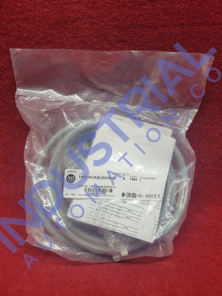 Allen-Bradley 1492-Acable025Uc