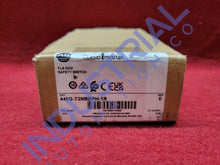 Load image into Gallery viewer, Allen-Bradley 440G-T2NBBPH-1R Surplus Original Open Box