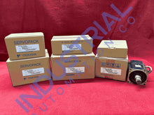 Load image into Gallery viewer, Yaskawa SGMDH-22A2A-YR33